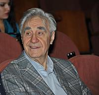 Анатолий Васильев. Сбор труппы и открытие 99-го те