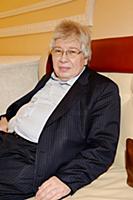 Советский и российский киновед Кирилл Разлогов.