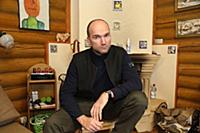 Российский актер Егор Баринов. Дачная съемка. Влад