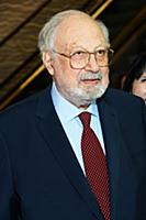 Советский и российский писатель Рустам Ибрагимбеко