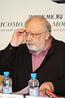 Советский и российский писатель Рустам Ибрагимбеко
