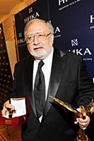 Советский и российский писатель Рустам Ибрагимбеко
