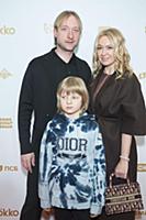 Евгений Плющенко с сыном, Яна Рудковская. Премьера