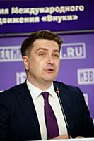 Алексей Лазуренко. Пресс-конференция активистов Ме