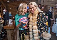 Вика Цыганова, Екатерина Гордон. Премия «Family Aw