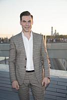 Дмитрий Дюжев. «Парящий» показ Валентина Юдашкина 