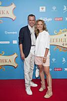 Владимир Левкин с супругой. Премьера фильма «Леген