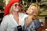 Елена Скороходова, Елена Старостина. Международная