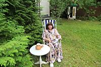 Российская актриса Лариса Лужина. Дачная съемка.