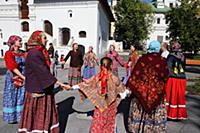 Народные гуляния. Природно-ландшафтный парк «Заряд