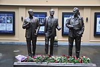 Памятник актерам. Открытие 102-го театрального сез