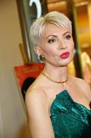 Алина Делисс. Премия журнала Moda Topical «Мама го