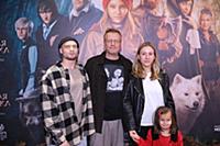 Алексей Серебряков с сыном Даниилом, дочерью Дарье