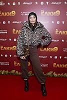 Алена Водонаева. Премьера фильма «Елки 9». Режиссе