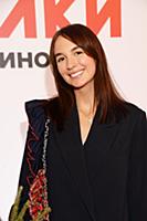 Певица LEO. Премьера фильма «Елки-Иголки». Режиссе