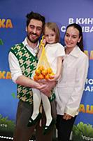 Дмитрий Чеботарев, Лиза Климова с дочерью. Премьер