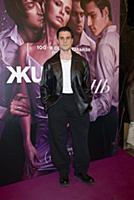 Владислав Ценев. Премьера сериала «Жить жизнь». Ре