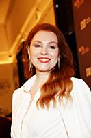 Лика Липская. Премьера сериала «Жить жизнь». Режис