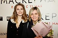 Анастасия Шевчук с мамой. Предпремьерный показ фил