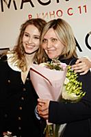 Анастасия Шевчук с мамой. Предпремьерный показ фил