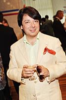 Советский и российский художник-модельер Валентин 