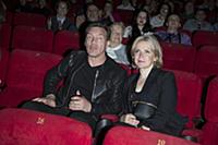 Олег Чернов с супругой. Премьера фильма «Снегирь».