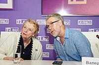 Мария Кнушевицкая, Валерий Яременко. Пресс-конфере