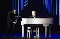 Юрий Антонов. Вручение национальной премии «Золото