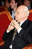 Советский и российский поэт Николай Добронравов.