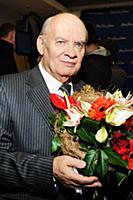 Советский и российский поэт Николай Добронравов.