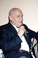Советский и российский поэт Николай Добронравов.