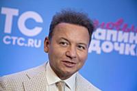Александр Олешко. Премьера сериала «Папины дочки. 