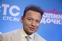 Александр Олешко. Премьера сериала «Папины дочки. 