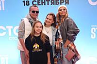 Марина Ичетовкина, Владимир Левкин с дочерью Никой