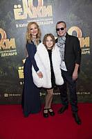 Владимир Левкин с семьей. Премьера фильма «Елки 10