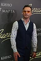 Виктор Добронравов. Премьера фильма «Онегин». Режи