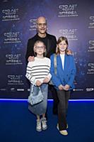 Федор Бондарчук с внучками. Премьера фильма «Сто л
