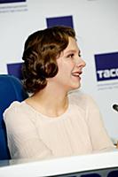 Лиза Арзамасова. Пресс-конференция, посвященная це