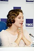 Лиза Арзамасова. Пресс-конференция, посвященная це