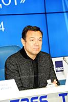 Эдуард Ратников. Пресс-конференция, посвященная це