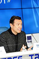 Эдуард Ратников. Пресс-конференция, посвященная це
