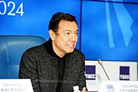 Эдуард Ратников. Пресс-конференция, посвященная це
