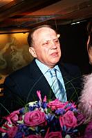 Советский и российский телеведущий Александр Масля