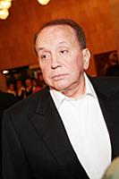 Советский и российский телеведущий Александр Масля