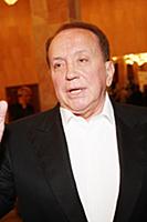 Советский и российский телеведущий Александр Масля