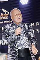 Советский и российский эстрадный певец Бедрос Кирк