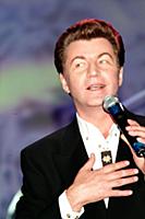 Российский эстрадный певец Ярослав Евдокимов.